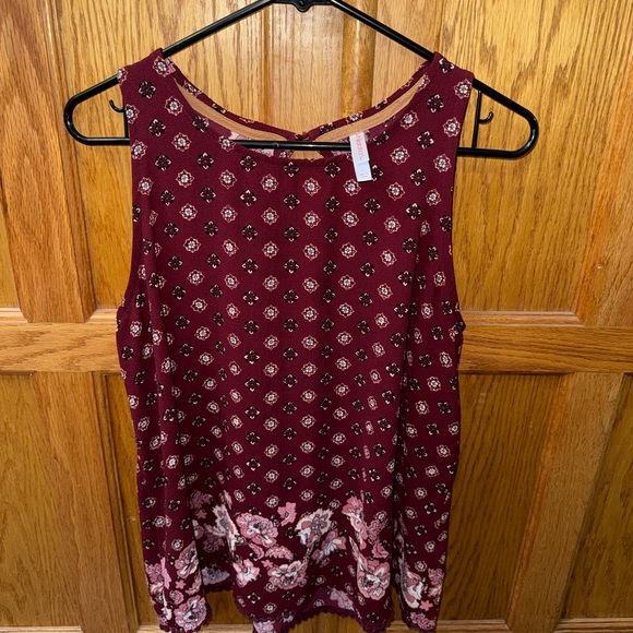 3 Women's Tank Top Lg. Beecarchil, Lg. Xhilaration, XL. Maurices - Picture 2 of 5